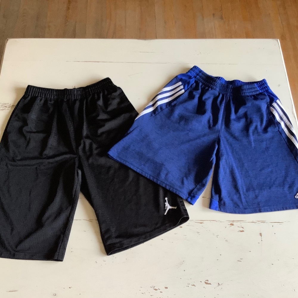 Bundle Blue Adidas & Black Jordan basketball shorts XL 18 20
